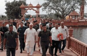 कांग्रेस के लिखित न्यौते पर मंदिर पहुंचे RSS प्रमुख मोहन भागवत ने किए माता कौशल्या के दर्शन, CM बोले- उम्मीद है, उन्हें शांति की अनुभूति हुई होगी