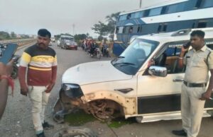 भाजपा अध्यक्ष की फॉलो गाड़ी की टक्कर से महिला की मौत