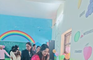 बाल दिवस पर आत्मानंद स्कूल में नर्सरी की कक्षाएं शुरू