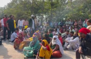 थाने में पिता की पिटाई से क्षुब्ध छात्र ने ट्रेन के सामने कूदकर कर ली आत्महत्या