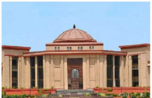 हाईकोर्ट ने बिलासपुर-भोपाल उड़ान बंद करने और एयरपोर्ट के लिए जमीन मिलने में देरी पर जताई नाराजगी