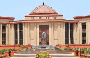 स्वास्थ्य मंत्री टीएस सिंहदेव को हाईकोर्ट का नोटिस, तालाब की भूमि बेचने का मामला