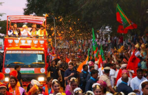 Karnataka Hanuman Chalisa Controversy:आज पूरे कर्नाटक में हनुमान चालीसा का पाठ करेगी बीजेपी, बजरंग दल पर बैन का मामला बना चुनावी मुद्दा