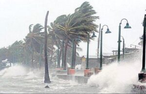 Biparjoy storm: बिपरजॉय तूफान की बाढ़ में डूबा कच्छ रेगिस्तान का इंडो-पाक नडाबेट बॉर्डर, 90-100 किलोमीटर की स्पीड से चल रही तेज हवाएं