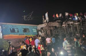 Rail accident: ओडिशा में कोरोमंडल एक्सप्रेस मालगाड़ी से टकराई, 30 की मौत 179 घायल, इमरजेंसी नंबर जारी