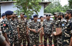 नक्सलियों के खिलाफ अभियान में बीएसएफ और आईटीबीपी के 6 हजार जवान तैनात होंगे, विष्णुदेव सरकार का अहम फैसला
