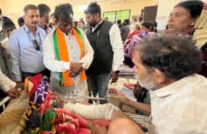 जिला चिकित्सालय की व्यवस्था देखने पहुंचे विधायक ने हफ्तेभर में सुधार लाने की दी चेतावनी