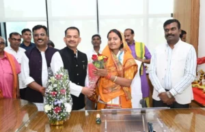 महिला एवं बाल विकास मंत्री लक्ष्मी राजवाड़े ने पदभार संभाला