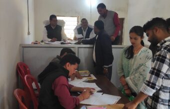 Municipal elections: अध्यक्ष पद के लिए 5, पार्षद पद के लिए 59 ने खरीदे फॉर्म ,नामांकन की बढ़ी सरगर्मी