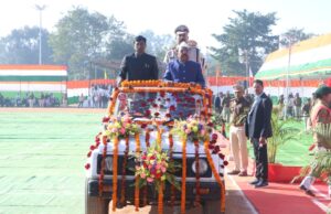 Republic day: अग्रसेन स्टेडियम में मंत्री रामविचार नेताम ने किया ध्वजारोहण, सांस्कृतिक प्रस्तुतियों में दिखी देशभक्ति