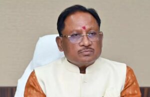 Assistance to journalist’s family: पत्रकार मुकेश के परिवार को 10 लाख की सहायता, नाम से बनेगा पत्रकार भवन, सीएम की घोषणा