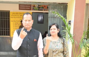 Municipal elections: निकाय चुनावों में भारी मतदान, मतदान केन्द्रों में सुबह से ही लगी कतार