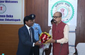 Governor Ramen Deka in Surajpur: राज्यपाल रमेन डेका का जल संरक्षण, जैविक खेती और बाल विवाह उन्मूलन पर जोर