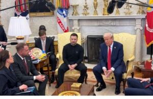 Trump Zelensky meeting: ट्रंप से जेलेंस्की का बहस करना यूक्रेन पर पड़ा भारी, अमेरिका ने मदद रोकी, व्हाइट हाउस छोड़ने को कहा