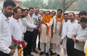 Former Home minister Ramsevak paikra: वन विकास निगम के नवनियुक्त अध्यक्ष रामसेवक पैकरा भव्य स्वागत