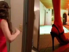 Spa Centre Sex Racket:  स्पा सेंटर की आड़ में सेक्स रैकेट ! व्हाट्सएप चैट्स वायरल, ऐसे होती थी कॉलगर्ल की बुकिंग