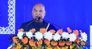 AU’s 6th Convocation : एयू के दीक्षांत समारोह में पूर्व राष्ट्रपति रामनाथ कोविंद का प्रेरक उद्बोधन, सफल होकर भी विनम्र बने रहें