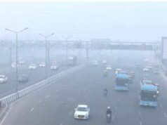 Pollution in Delhi: दिल्ली में प्रदूषण खतरनाक, 50 प्रतिशत वर्क फ्रॉम होम अनिवार्य, निजी दफ्तरों पर भी आदेश लागू