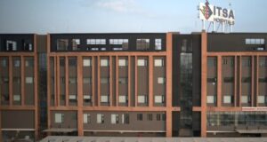 CG news : यह अस्पताल हेल्थ चेकअप पैकेज के साथ दे रहा था दुबई टूर का आफर, स्वास्थ्य विभाग ने लगाई फटकार