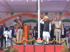 Republic Day 2026: मुख्यमंत्री विष्णु देव साय ने बिलासपुर में फहराया तिरंगा, कहा – छत्तीसगढ़ नक्सलमुक्त होने की ओर