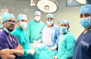 CG News : माउथ वाश करते फटी गर्दन की नस, मेकाहारा के डॉक्टरों ने बचाई 40 वर्षीय मरीज की जान