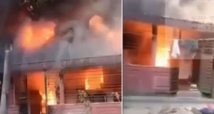 Bangladesh Violence: बांग्लादेश में नहीं रुक रहे हिंदुओं पर हमले, शिक्षक का घर किया आग के हवाले, परिवार सकुशल