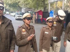 Delhi Police Smart Glasses: गणतंत्र दिवस में दिल्ली पुलिस पहनेगी AI चश्मा, वांटेड अपराधी दिखते ही पकड़े जाएंगे