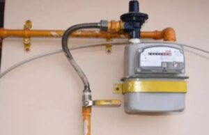 LPG Supply: घर में PNG पाइपलाइन लगवाना अनिवार्य, 3 महीने बाद बंद हो जाएगी गैस सिलेंडर की सप्लाई