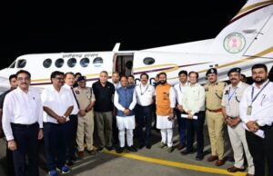 Bilaspur airport: बिलासा देवी केवट एयरपोर्ट से नाइट फ्लाइट की हुई शुरूआत: मुख्यमंत्री ने भरी पहली उड़ान