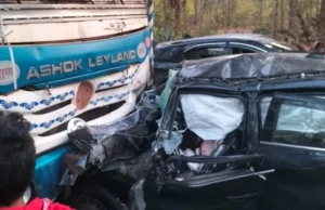 CG road accident : रफ्तार का एक और कहर, ट्रक-कार की टक्कर में महिला समेत 3 की मौत, एक गंभीर