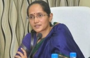 CG News: छत्तीसगढ़ कर्मचारी चयन मंडल का गठन, रेणु पिल्ले पहली अध्यक्ष, व्यवसायिक परीक्षा मंडल का विलय