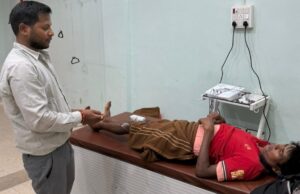 Healthy Living : स्वस्थ जीवन के लिए आयुर्वेद और फिजियोथेरपी अपनाएं — डॉ. त्रिपाठी