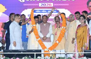 Sushasan Tihar : सुशासन तिहार में मुख्यमंत्री ने बिलासपुर को दी 134 करोड़ के विकास कार्यों की सौगात, महतारी वंदन की 28वीं किस्त भी जारी