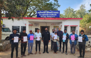 भूमिहीन बैगा आदिवासियों के बनने लगे जाति प्रमाण पत्र, ग्राम सभा के अनुमोदन से 201 बैगाओं को मिला प्रमाण पत्र