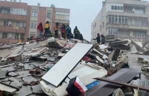तुर्की और सीरिया में भूकंप से 300 से अधिक लोगों की मौत, कई इमारतें मलबे में तब्दील