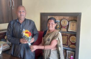 आंगनबाड़ी कार्यकर्ताओं -सहायिकाओं की होली सार्थक , सरकार पर भरोसा बढ़ा – रविन्द्र