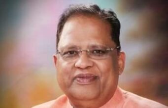 भेंट-मुलाकात में जनता की गाढ़ी कमाई फूंककर मुख्यमंत्री कर रहे अपनी ब्रांडिंग – अमर