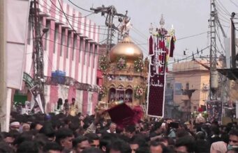 Muharram जुलूस : हाई टेंशन तार से टकराया ताजिया, 4 की मौत, कई झुलसे