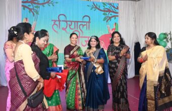 महिला कल्याण समाज ने मनाया हरियाली तीज उत्सव , माधुरी बनीं सावन क्वीन