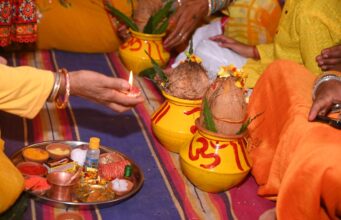 मानव जगत में देवत्व भाव जगाने 108 कुण्डीय गायत्री महायज्ञ प्रारंभ