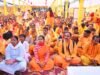 संकट से उबारने वाला रक्षा कवच है गायत्री मंत्र, नित्य जाप करें