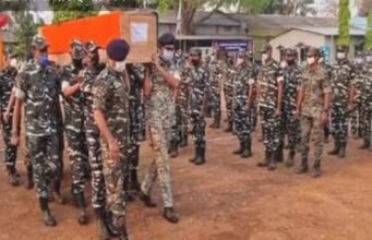सुकमा के टेकलगुड़म में नक्सलियों के साथ मुठभेड़ में 3 जवान शहीद, 14 घायल