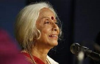 तीनों पद्म पुरस्कारों से सम्मानित मशहूर गायिका प्रभा अत्रे का दिल का दौरा पड़ने से निधन