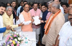 CG News: छत्तीसगढ़ के कर्मचारियों को 4 प्रतिशत डीए का भुगतान जल्द, सीएम से मिला प्रतिनिधिमंडल