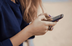 social media ban for child: यहां 14 साल से कम उम्र के बच्चे नहीं चला पाएंगे सोशल मीडिया, नए कानून को मिली मंजूरी