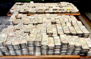 Income Tax Raid: सराफा कारोबारी के घर IT की रेड, 26 करोड़ कैश और 90 करोड़ की बेनामी संपत्ति जब्त