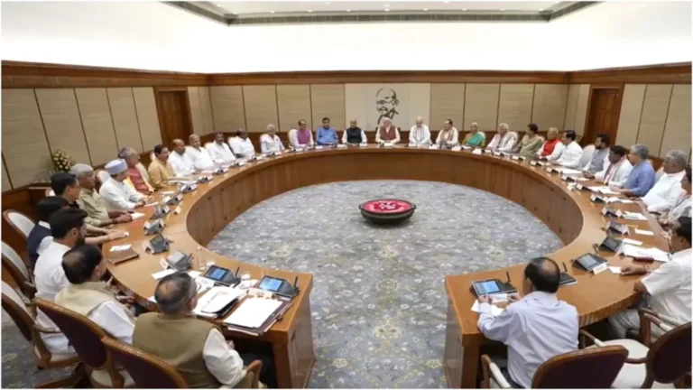 modi_cabinet_meeting-1024x576.webp