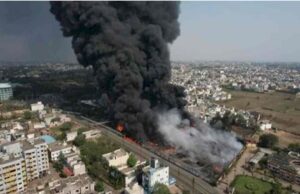 power company storage fire: पॉवर कंपनी भंडारगृह अग्निकांड में एक अफसर समेत 3 निलंबित, विधानसभा में मामला आने के बाद कार्रवाई