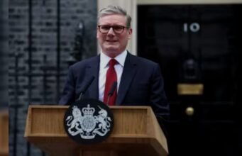 Keir Starmer’s historic win: ऐतिहासिक जीत के साथ कीर स्टार्मर ब्रिटेन के प्रधानमंत्री बने, ऋषि सुनक का इस्तीफा