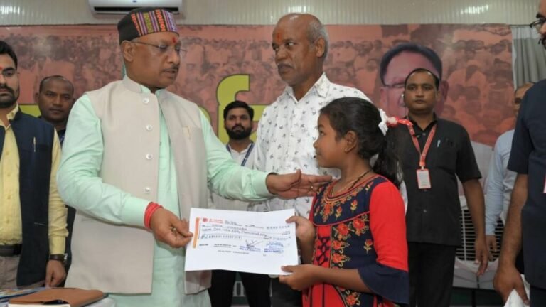 divya_in_jandarshan-1024x576.jpg
